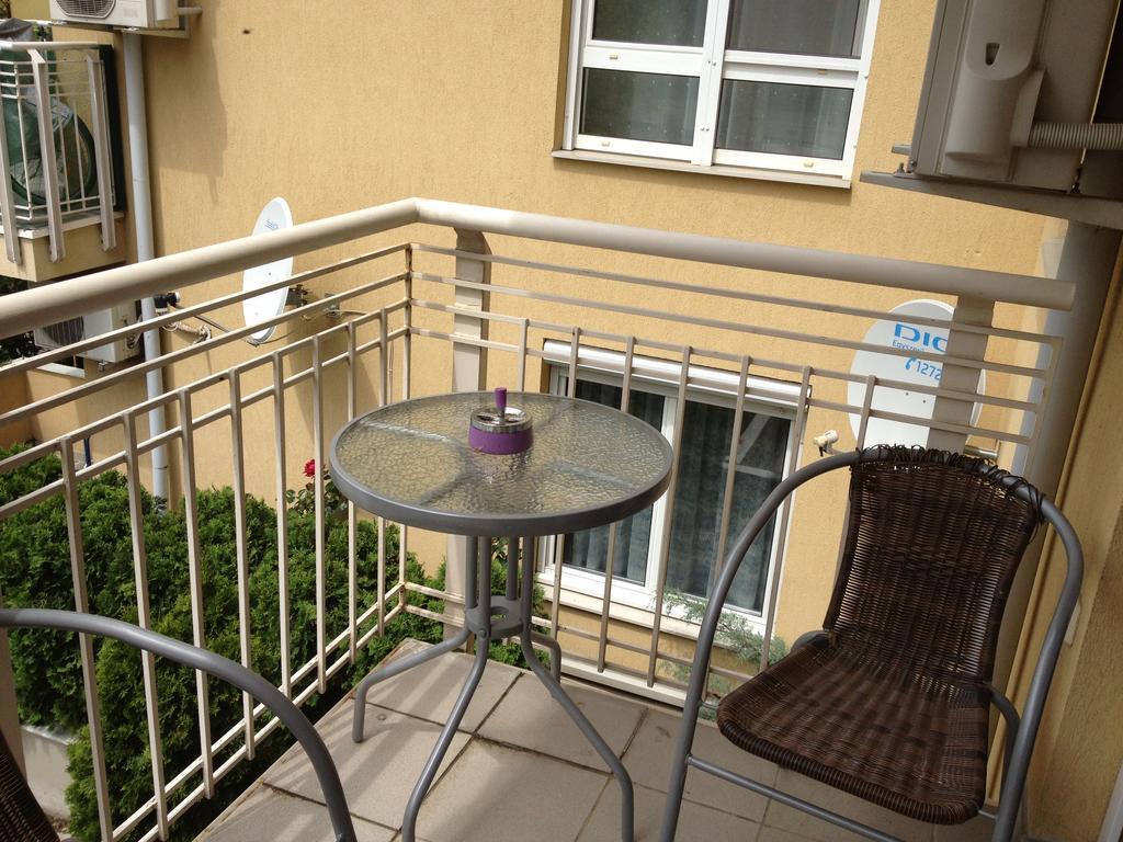 Yuliya Apartment Hévíz Exterior foto